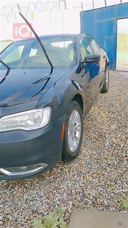 کرایسلەر 300